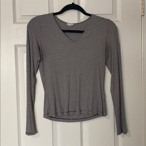 Cropped long sleeve